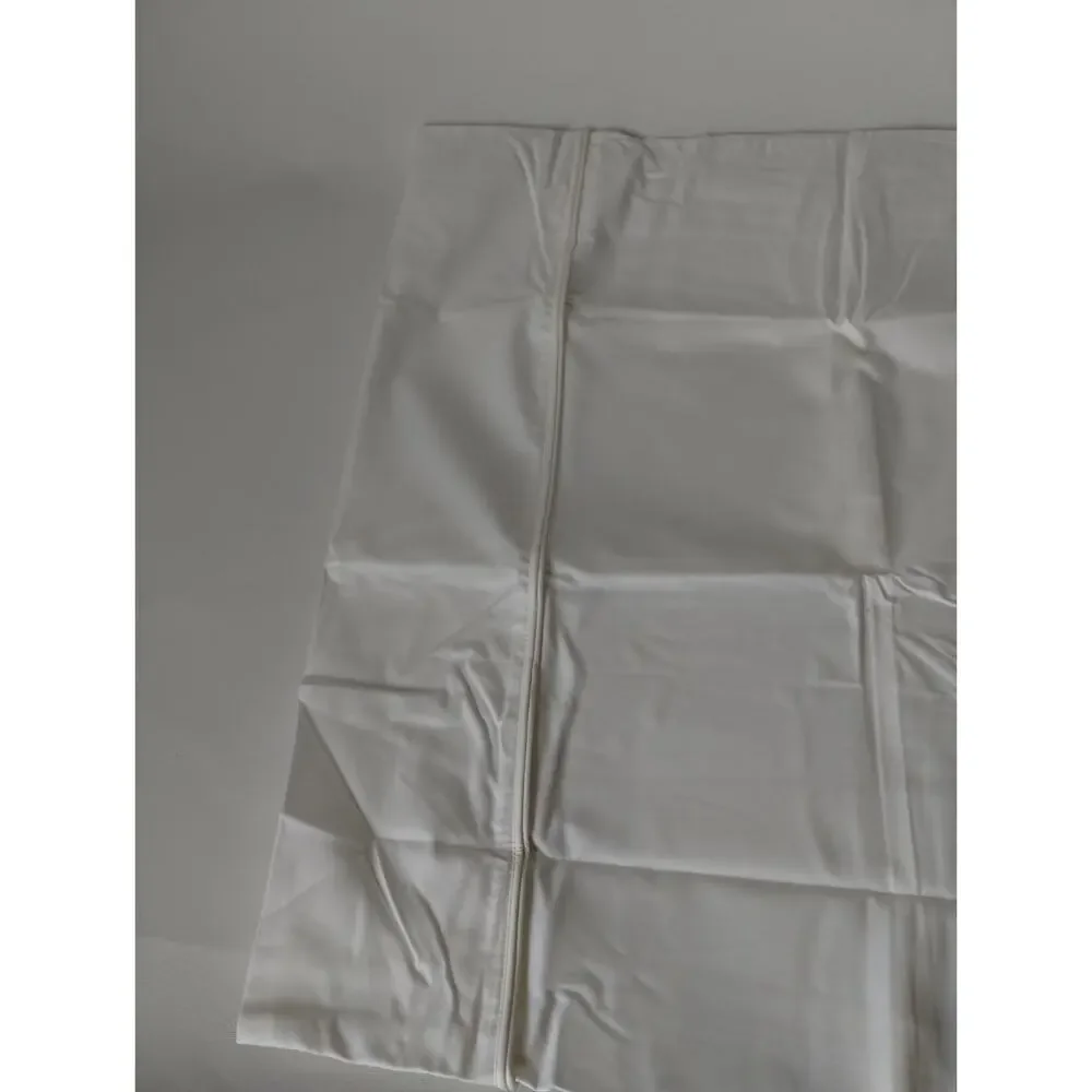 Pottery Barn Standard 400 Thread Count 2-Pillowcases White Egyptian Cotton